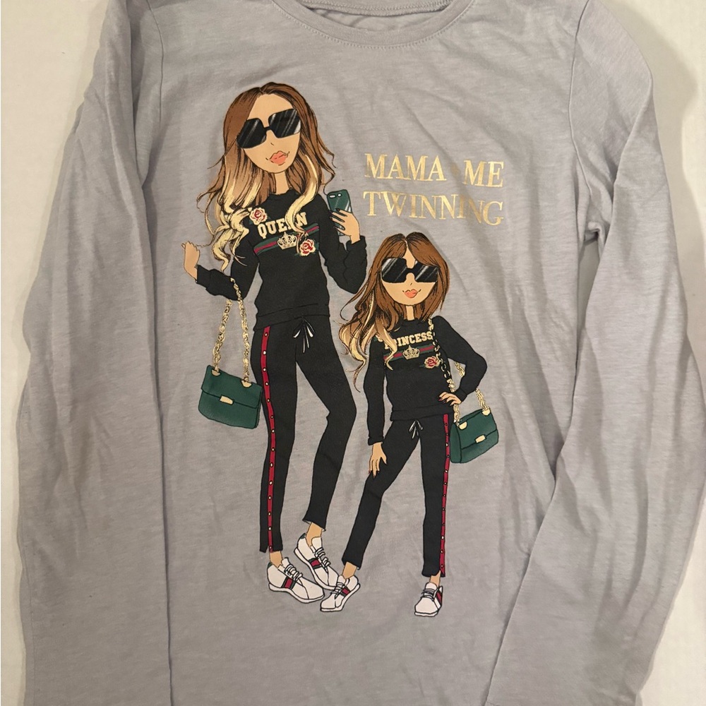 The Children's Place Gray Long Sleeve Tee with Gold Mama Me Design